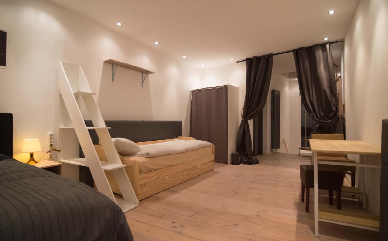Full 4 Floors House At The Center Villa Antwerp Exterior photo